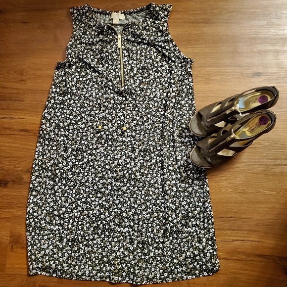 MICHAEL Michael Kors Dresses & Skirts - Dress :: Michael Kors